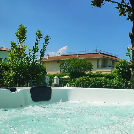 V Vittoria Villa